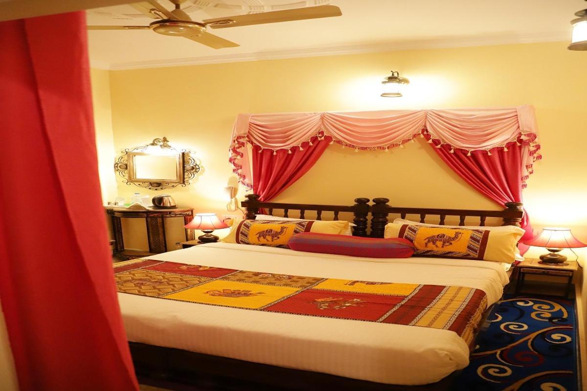 Ganesha Palace Otel Amritsar Dış mekan fotoğraf